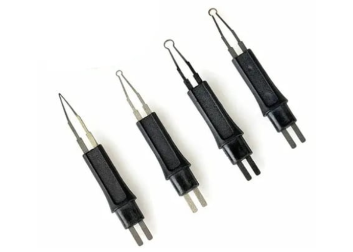 Juego de 4 puntas calefactoras COXO CX265-31 para un relleno radicular preciso. Juego de 4 puntas calefactoras COXO CX265-31 para un relleno radicular preciso.