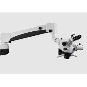 Операционный микроскоп COXO C-CLEAR 2 Pro премиум-класса с апохроматической оптикой, плавным увеличением 0,4–2,5× и встроенной 4K-камерой в головке микроскопа