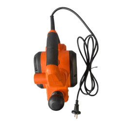 Black+Decker BEW712-QS Elektrohobel 710 W, 82 mm, Staubabsaugung