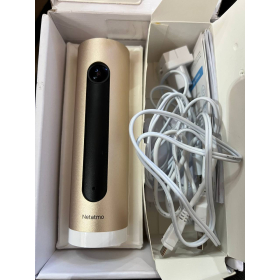 Cámara de seguridad interior Netatmo con soporte de pared
