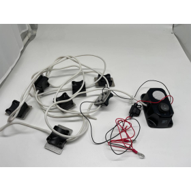 Repelente ultrasónico de martas SWISSINNO para coches, 12 V, funciona con pilas.