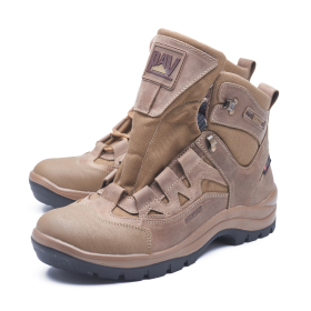 Botas tácticas de combate para media temporada PAV 801, color coyote.
