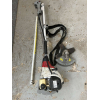IKRA Benzin-Motorsense Trimmer IBF 25-1 mit Fadenspule, 4-Zahn-Messer, 8-Zahn-Messer, Schutzbrille & Schultergurt