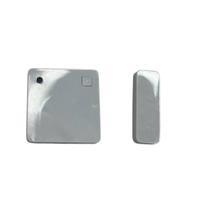 Sensor Bluetooth para puertas y ventanas Shelly BLU ZB, color blanco.