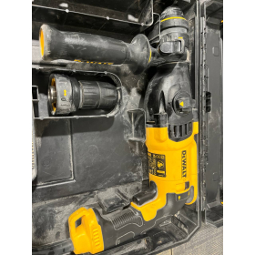 DEWALT D25134K Kombihammer, SDS plus, 2,8 J, 3 Betriebsarten, im Koffer