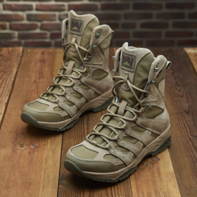 Botas tácticas de combate de invierno PAV 707 color coyote cálido
