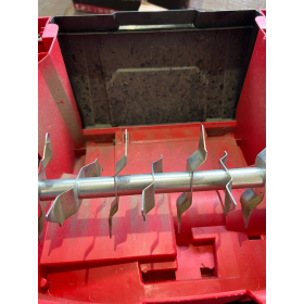 Einhell Scarifier & Aerator – 2in1 Gartenpflegegerät