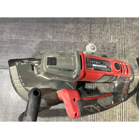 Rozadora de paredes Einhell TE-MA 1700 de 1700 W con 4 discos de corte de diamante.