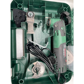 Herramienta multifuncional Bosch PMF 220 CE (220 W) con soporte Starlock: un ayudante universal para el hogar y las reparaciones