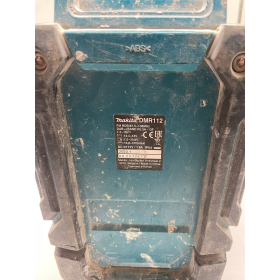 Робоче радіо Makita MR007G для роботи від акумулятора та мережі