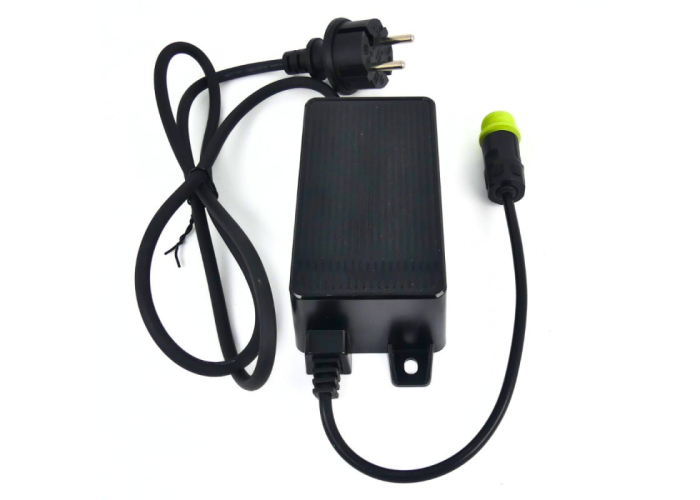Worx Original Charger WA3775 EU, 100-240V, 20V, 90W Worx Original Charger WA3775 EU, 100-240V, 20V, 90W