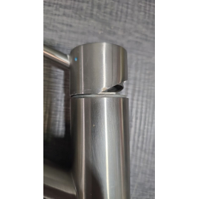 Grifo de cocina Villeroy & Boch Como para ventana de ducha, rociador extraíble de alta presión de 120°, acero inoxidable.