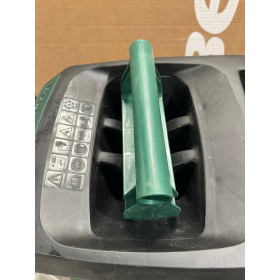Bosch AXT 25 D Quiet garden shredder with powerful shredding mechanism