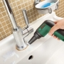 BOSCH VERDE – elektrische Reinigungsbürste für Bosch Home and Garden UniversalBrush (inkl. integriertem 3,6-V-Akku, 1 Micro-USB-Kabel und 4 Reinigungsaufsätzen, im Karton)