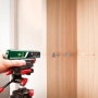 Bosch EasyLevel laser level with wall mount (laser line for flexible wall alignment and laser point for easy height adjustment)