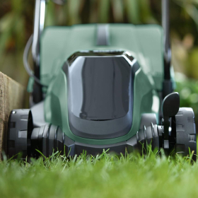 Аккумуляторная газонокосилка Bosch Home and Garden, светло-зеленая, дизайн 2019 г.