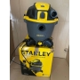 STANLEY SXVC35PTDE Multifunktionaler Feststoff- und Flüssigkeitsstaubsauger mit integriertem Elektrowerkzeugausgang