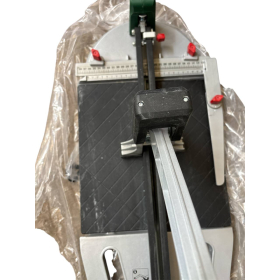 Bosch tile cutter PTC 640 (tile thickness: 12 mm, cutting length: 640 mm, diagonal cutting length: 450 mm, in box) & tile cutter (for wall and floor tiles, tile cutting machine accessory) 