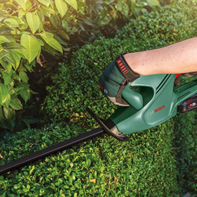 Аккумуляторный кусторез Bosch EasyHedgeCut 18 В, 45 см, без аккумулятора