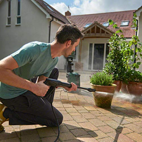 Апарат високого тиску для дому та саду Bosch UniversalAquatak 135-1900 Вт, тиск 135 бар, витрата 450 л/год.