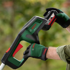 Desbrozadora inalámbrica Bosch AdvancedBrushCut 36V-23-750 (diámetro de corte: 33 cm (hilo), 23 cm (cuchilla); 1 batería de 2,0 Ah, cargador)