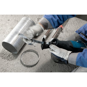 Bosch GSA 1100 E, 1100 W, con cuchillas para madera y metal, en estuche de transporte