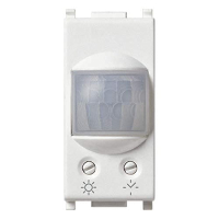 Serie Vimar Flat - Interruptores y relés de 230 V, color blanco