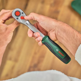 Juego de llaves de carraca Bosch de 1/2", 25 piezas, potente y ergonómico.