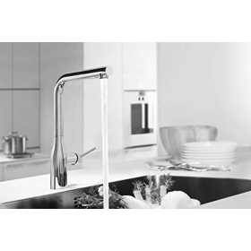 Одноважільний змішувач для раковини GROHE Essence, 1/2, висувний ручний душ