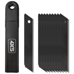 10 SK2 replacement blades for utility knives – 25 mm, carbon coating