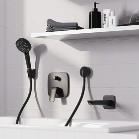 hansgrohe Logis Badarmatur 19,5 cm, Matt Schwarz