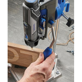 Dremel 8240 Akku-Multifunktionswerkzeug mit 2 Ah Akku und 5 Zubehörteilen
