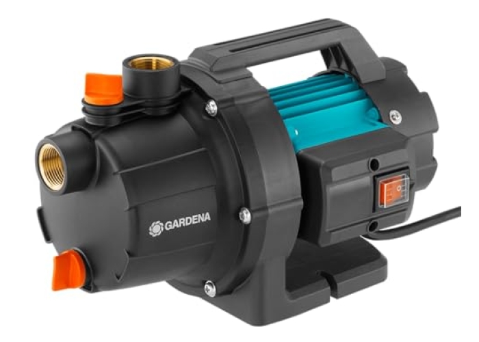 Gardena Garden Pump 3700/4 P Basic: зрошувальний насос з витратою 3700 л/год, потужністю 800 Вт, міцний завдяки валу з нержавіючої сталі, пластиковий корпус, можливе підключення спринклера (9015-47) Gardena Garden Pump 3700/4 P Basic: зрошувальний насос з витратою 3700 л/год, потужністю 800 Вт, міцний завдяки валу з нержавіючої сталі, пластиковий корпус, можливе підключення спринклера (9015-47)