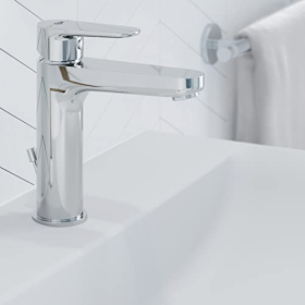 Ideal Standard kitchen tap for large basins