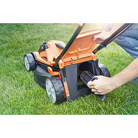Беспроводная газонокосилка LawnMaster Cordless, 34 см, 300 м², 6 высот кошения