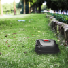 Robot cortacésped inalámbrico para jardines de hasta 800 m², automático y eficiente: LANDXCAPE LX838i