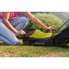 Аккумуляторная газонокосилка RYOBI 18V One+ Ø33 см, функция мульчирования и сбора травы, компактная