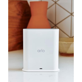 Arlo Smart Hub – Базова станція з локальним сховищем та HomeKit